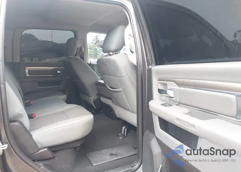 2020 Ram 1500 Classic Slt 4X4 5'7 Box из США, поврежденный, VIN 3C6RR7LT8LG152580